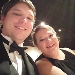 Meet your Posher, Sara charles